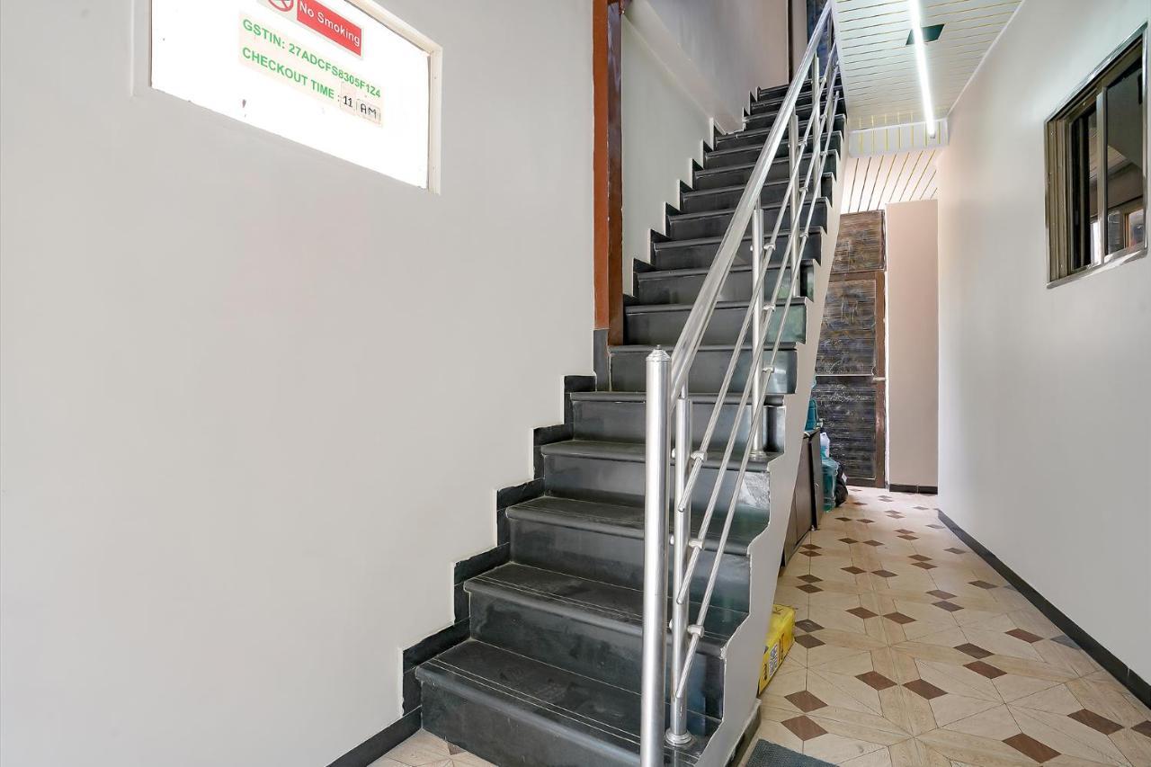 Fabexpress Comfort Stay - Nr Mumbai International Airport Bombaim Exterior foto