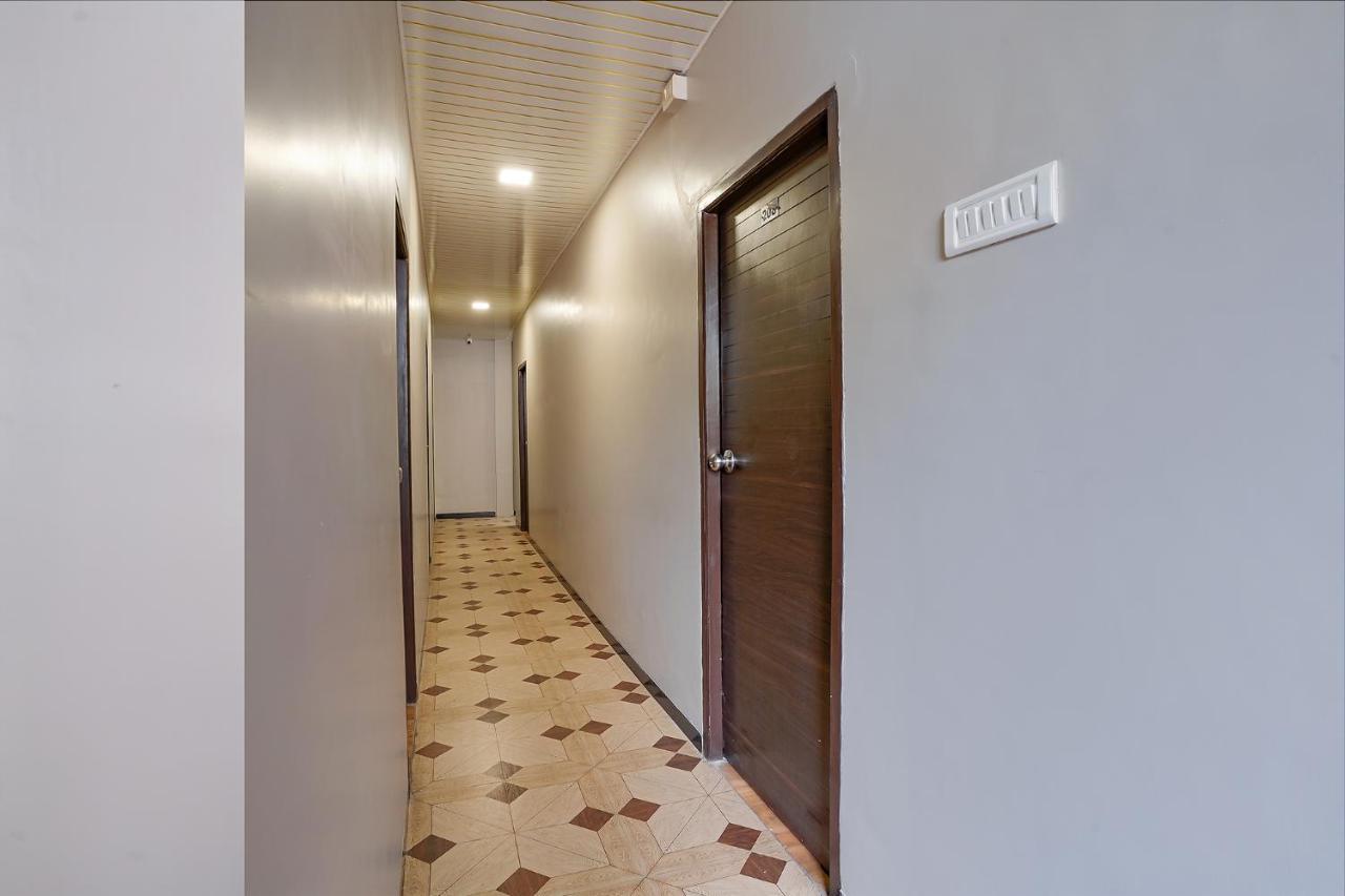 Fabexpress Comfort Stay - Nr Mumbai International Airport Bombaim Exterior foto